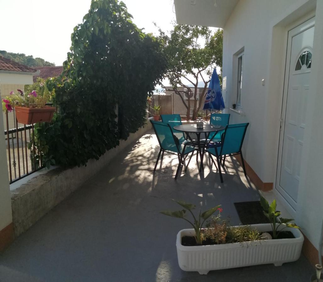 Apartman Radic Trogir Exteriör bild