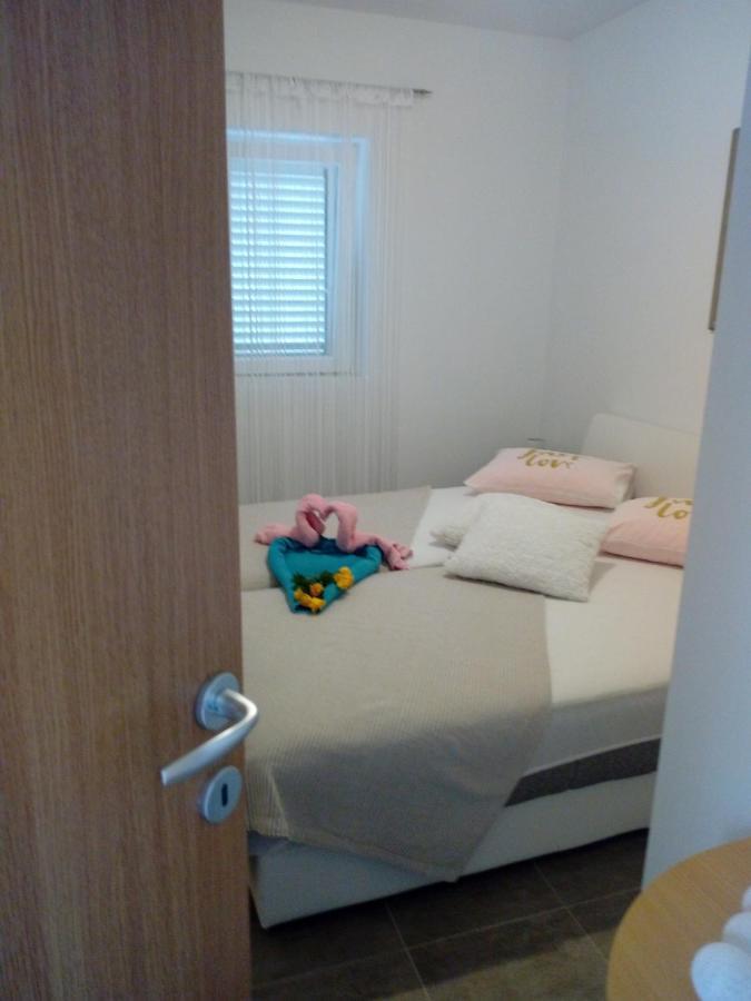 Apartman Radic Trogir Exteriör bild