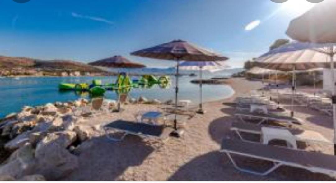 Apartman Radic Trogir Exteriör bild