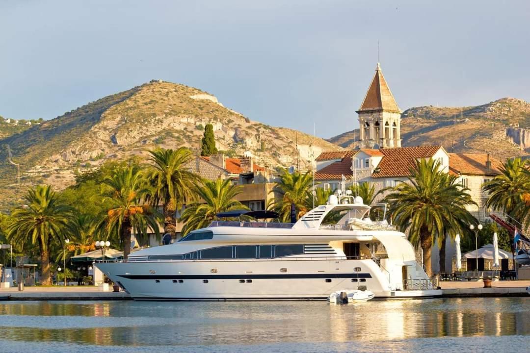 Apartman Radic Trogir Exteriör bild