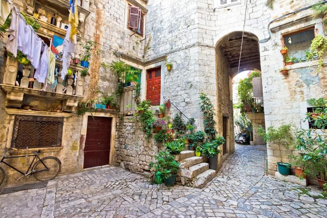 Apartman Radic Trogir Exteriör bild