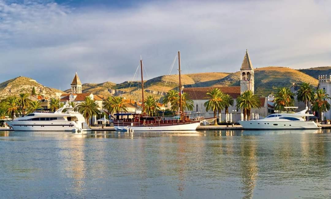 Apartman Radic Trogir Exteriör bild
