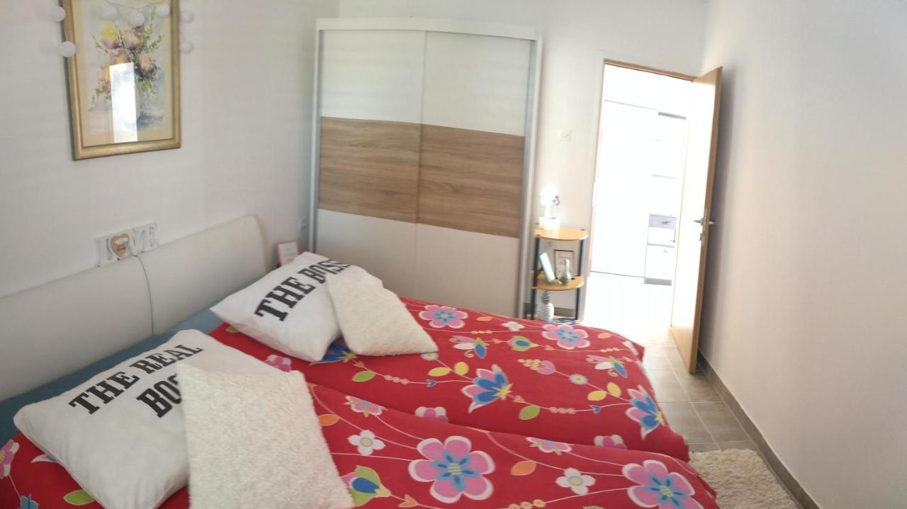 Apartman Radic Trogir Exteriör bild