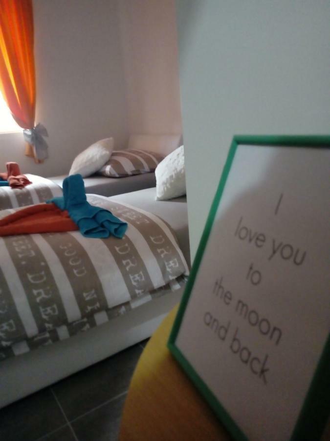 Apartman Radic Trogir Exteriör bild